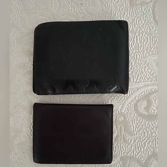 Coach chocolate brown Signature leather wallet with ID wallet. - Picture 1 of 9